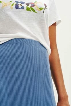 Vindy Paris Rib Skirt - Horizon -AMOUR VERT Sales 0054 Vindy Paris Rib Horizon 1948 web a91b8b3d 1877 411b 8430 efa5350e5e6c