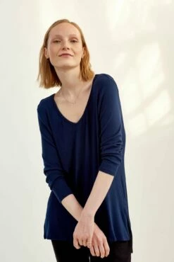 Celine 3/4 Sleeve Dream Rib Tee - Ocean -AMOUR VERT Sales 0069 Celine Navy 1855 web cb737f58 0cda 4c23 9449 2a7033ce3bf9