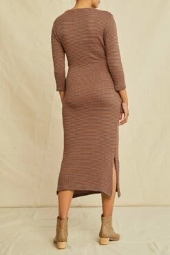 Colombe Scallop Knit Dress - Azure Umber Stripe -AMOUR VERT Sales 0120 34 Sleeve Colombe Scallop Umber Azure 3117 web 693d5b41 1394 4220 92a6 6c000a48cb7c