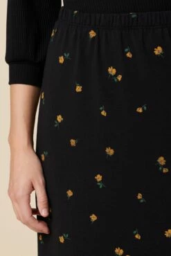 Vindy Reverie Knit Skirt - Positano -AMOUR VERT Sales 0220 Vindy Reverie Positano 5