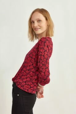 Issa Raglan Tee 36 Issa Raglan Tee -AMOUR VERT Sales 0223 Issa Cotton Modal Luxembourg 1506 web