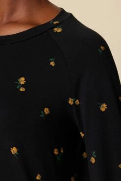 Issa Reverie Slub Tee - Positano 10 Issa Reverie Slub Tee - Positano -AMOUR VERT Sales 0223 Issa Positano 4