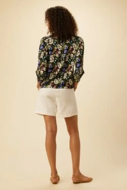 Issa Viscose Knit Tee - Summer Fields 8 Issa Viscose Knit Tee - Summer Fields -AMOUR VERT Sales 0223 Issa Summer Fields 3