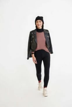 Magda Dream Rib Leggings -AMOUR VERT Sales 0260 Magda Dream Rib Black 1763 web