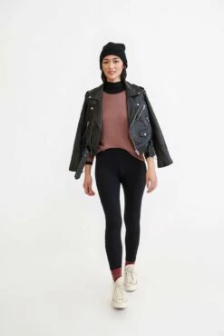 Magda Dream Rib Leggings -AMOUR VERT Sales 0260 Magda Dream Rib Black 1766 web