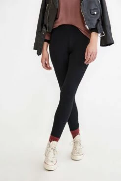 Magda Dream Rib Leggings -AMOUR VERT Sales 0260 Magda Dream Rib Black 1784 web