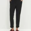 Wyatt Reverie Terry Pant - Black -AMOUR VERT Sales 0289 Wyatt Utility Pant Black 0184 Web f730b0d5 6e35 43bf 8a9e c7815dd7d9a5
