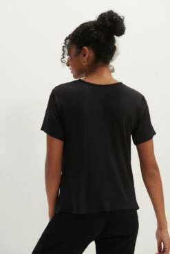 Archie Dream Knit Tee - Black -AMOUR VERT Sales 0299 Archie Black 7051 Web 3cc1fed8 7552 44ae 81b8 6bdfaec1371c