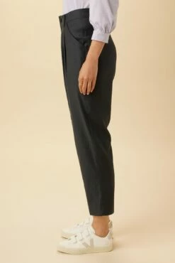 Larisa Femme Fete Stretch Pant - Pewter -AMOUR VERT Sales 02 10074R1 Larisa Stretch Pewter 2