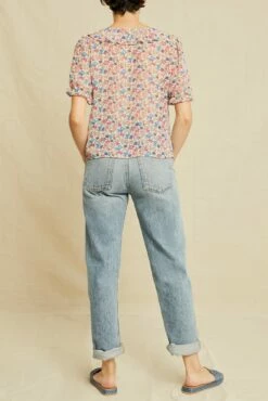 Vera Upcycled Blouse -AMOUR VERT Sales 0321 Vera Catalina Floral 0574 web