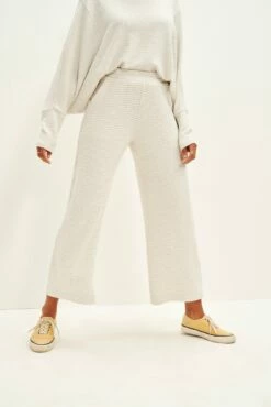 Willow Scallop Knit Pants - ReAmour -AMOUR VERT Sales 0327 Willow Scallop Natural Birch 1784 web 11eaaaf8 2f99 44df 9c26 c59fe555af96