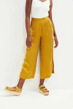 Sol Pant - ReAmour -AMOUR VERT Sales 0353 Sol Chai 1769 web d92c1128 1849 483e b4d2 598d92abddc6