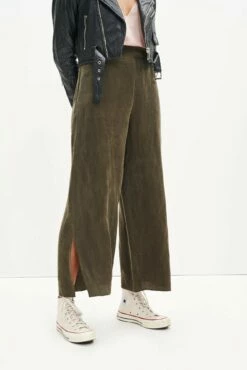 Sol Pant - ReAmour -AMOUR VERT Sales 0353 Sol Pant Olive 1210 web 9d3f659e 4760 4218 92d8 ef2ddf17b08d