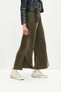 Sol Pant - ReAmour -AMOUR VERT Sales 0353 Sol Pant Olive 1238 web ab499e56 bf4e 4dec becd b8887e1aca9f