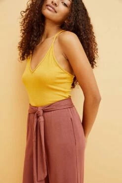 Rowan Zero-Waste Pant - Earth -AMOUR VERT Sales 0356 Rowan Earth 1008 web 67aa36b1 8101 409f 9199 553670ac4ae9