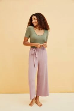 Rowan Zero-Waste Pant - Lilac -AMOUR VERT Sales 0356 Rowan Lilac 1475 web 3b32055d 014f 45ce 97c5 93dadd640a09