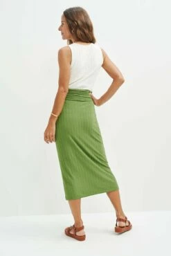Delaney Ribbed Skirt - Pear -AMOUR VERT Sales 0406 Delaney Pear 1807 web a97fbcdf fd66 48cc 81a4 588d37548990