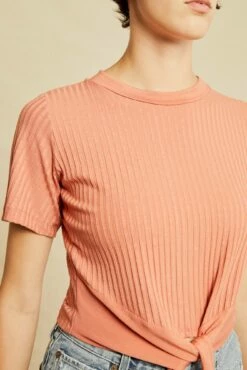 Jeanette Short Sleeve Tee - Hibiscus