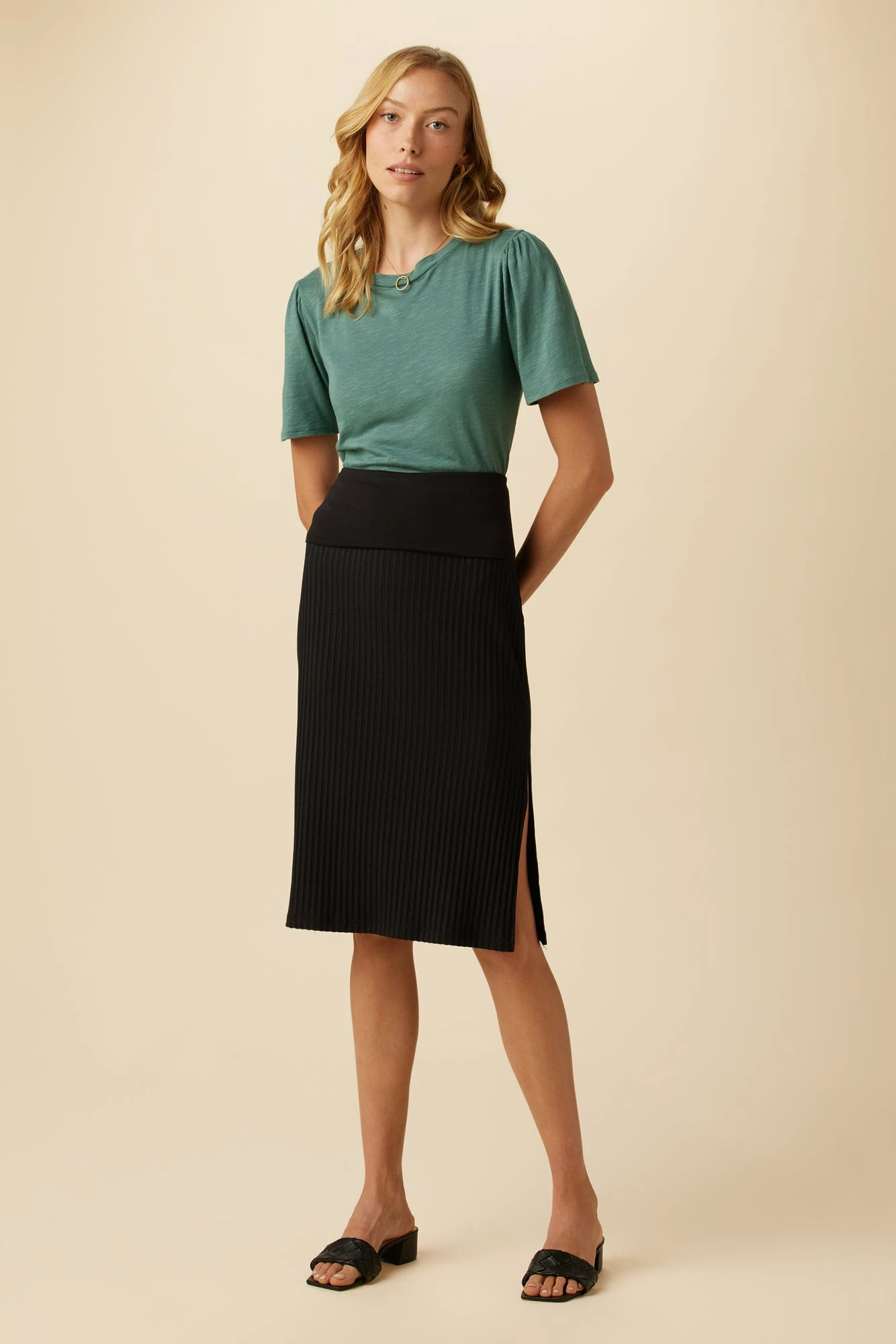 Zio Ribbed Skirt - Black 4 Zio Ribbed Skirt - Black - Image 2