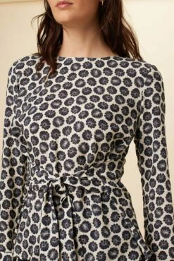 Jobeth Ecovero Blouse - Calico Navy -AMOUR VERT Sales 0467 Jobeth Viscose Calico Navy 1434