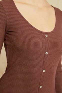 Soraya Paris Rib Dress - Mocha 8 Soraya Paris Rib Dress - Mocha -AMOUR VERT Sales 0530 Soraya Mocha 0363 web 5f5bb4c5 66fd 4ef1 a68d 53c4bee7c192