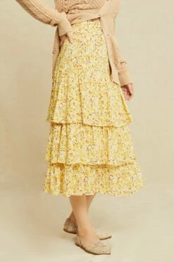 Christy Ecovero Skirt - Dandelion Floral -AMOUR VERT Sales 0546 Christy Dandelion Floral 0961 web ebd4a499 500e 40c0 bd7d 2d615b625d92