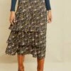 Christy Skirt - Marion Floral -AMOUR VERT Sales 0546 Christy Marion Print 10751 web 49acd19b 48f4 4343 908b 8f1ca6d013fe