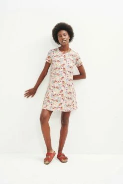 Berkeley Reverie Knit Dress -AMOUR VERT Sales 0556 Berkeley Dress Marina Floral 1859 web