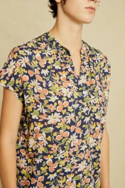 Renata Ecovero Blouse -AMOUR VERT Sales 0607 Renata Ecovero Mojave Bloom 0049 web