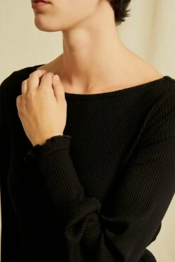 Ziggy Paris Rib Dress - Black -AMOUR VERT Sales 0638 Ziggy Black 4877 web 00bc6567 d08d 4234 9d9f 7397d4cf7730