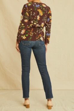 Aviva Washable Silk Blouse - Palermo Print 8 Aviva Washable Silk Blouse - Palermo Print -AMOUR VERT Sales 0644 Aviva Washable Silk Palermo Print 3052 web 238b95ee c44b 4fa6 b22b 9a30029f24de