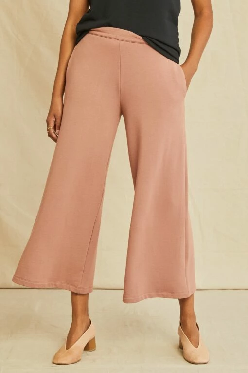 Eugenia Luxe Fleece Pants - Quartz 7 Eugenia Luxe Fleece Pants - Quartz -AMOUR VERT Sales 0716 Eugenia Luxe Quartz 3392 web eb1d911b b277 4fda 947d 9954721c966a
