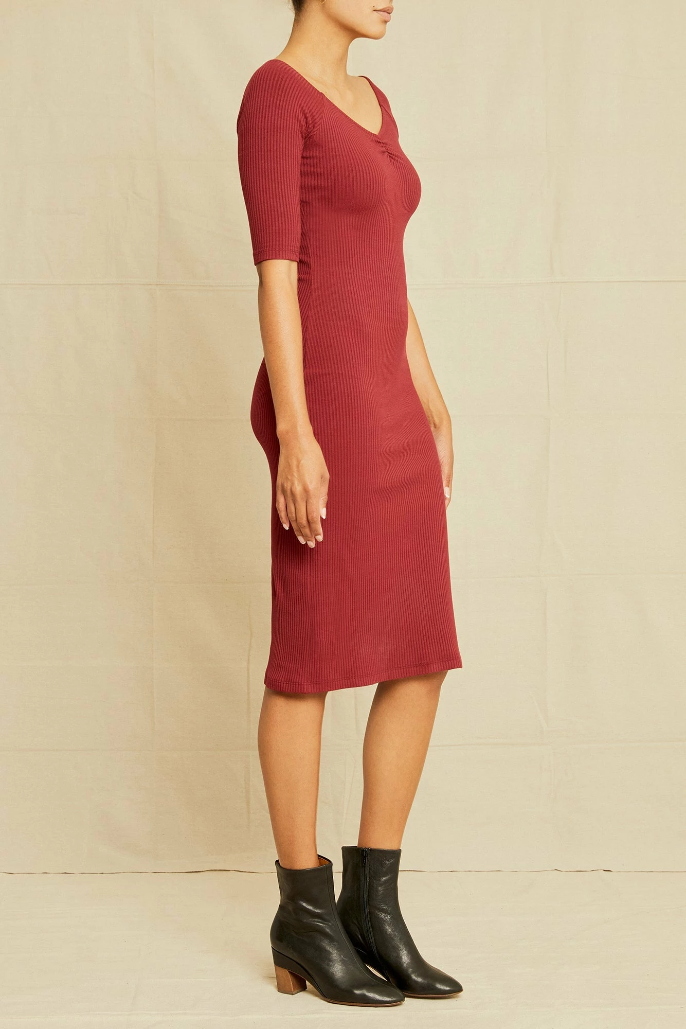 Amara Paris Rib Dress - Mulberry 4 Amara Paris Rib Dress - Mulberry - Image 2