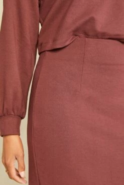 Alice Ponte Midi Skirt - Mocha -AMOUR VERT Sales 0739 Alice Mocha 0418 web e67198e5 40a7 49a5 9f12 69d61eeaa413