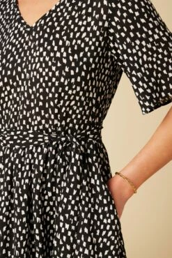 Lulu Ecovero Dress - Italia 11 Lulu Ecovero Dress - Italia -AMOUR VERT Sales 10152 Lulu Viscose Italia 5