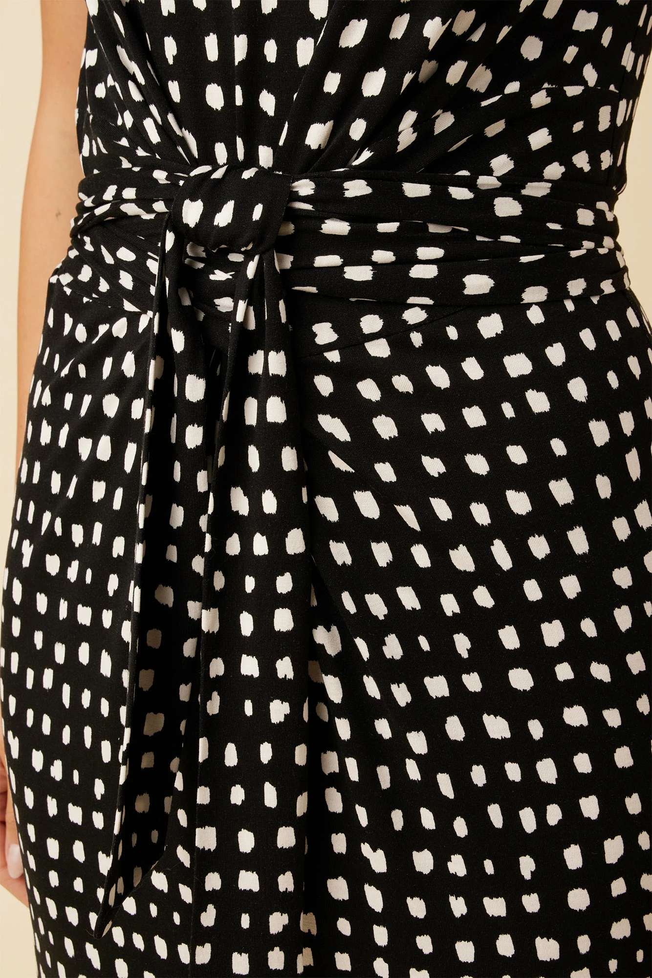 Castile Reverie Knit Dress - Valencia Dot Black 6 Castile Reverie Knit Dress - Valencia Dot Black - Image 4