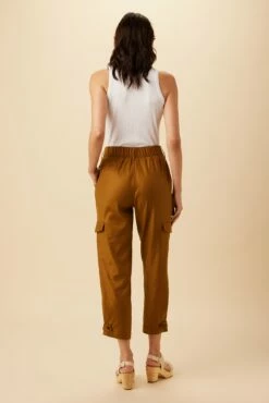 Lyle Femme Fete Stretch Cargo Pant - Spice 10 Lyle Femme Fete Stretch Cargo Pant - Spice -AMOUR VERT Sales 10212 Lyle Spice 3