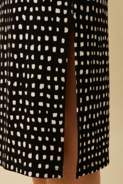 Vindy Viscose Knit Skirt - Valencia Dot Black 11 Vindy Viscose Knit Skirt - Valencia Dot Black -AMOUR VERT Sales 10276 Vindy Viscose Valencia Dot Black 5