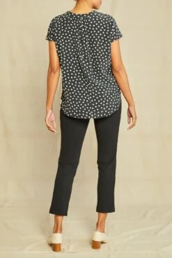 Renata Washable Silk Blouse 24 Renata Washable Silk Blouse -AMOUR VERT Sales 1068 Renata Heart Black Ivory 3421 web