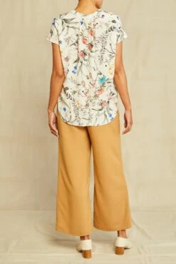 Renata Washable Silk Blouse - Luca Print -AMOUR VERT Sales 1068 Renata Luca 3122 web f878b47b 02c7 4640 a6c5 29fe29382892