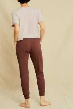 Skylar Paris Rib Joggers - Mocha -AMOUR VERT Sales 2050 Skylar Paris Rib Mocha 0595 web a9cbe325 a51b 4df0 b971 6254740f2f09