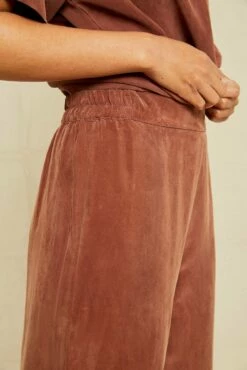 Mabel Cottonseed Cupro Pajama Pants - Earth -AMOUR VERT Sales 211013 AV October ECOMM 0222MabelPJBottomEarthCupro 6136 web 3eca182f 55e2 4651 aaff 6e2f399d72c8