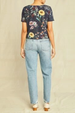 Willa Washable Silk Blouse - Provence Floral -AMOUR VERT Sales 2664 Willa Provence 1089 web 52174777 ce2a 4f4e 9e45 08b2ba26466f