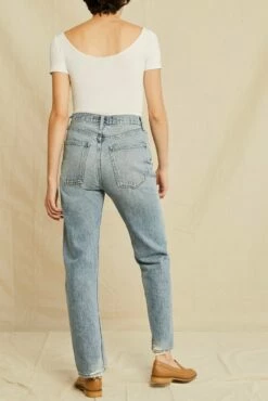 AGOLDE 90s Pinch Waist Jean - Endless -AMOUR VERT Sales 3RDPA5994OVATN Pinch Waist Skinny Ovation 3215 web 5fc7c1b4 0b6c 4bcf 8863 4fb8d9c7ed8b