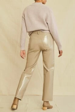 AGOLDE Recycled Leather 90s Pinch Waist Jean - Quail Patent -AMOUR VERT Sales 3RDPA5999QUAIL 90s Pinch Patent Quail 2582 web bb3792f0 d34e 41bd 88d7 37204e00401a