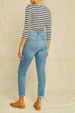 AGOLDE Nico High Rise Slim Fit Jean - Betray -AMOUR VERT Sales 3RDPA6007BETRAY Nico High Rise Slim Betray 2988 web d5a8be98 f55e 4d4c b00a 5e46af41df71