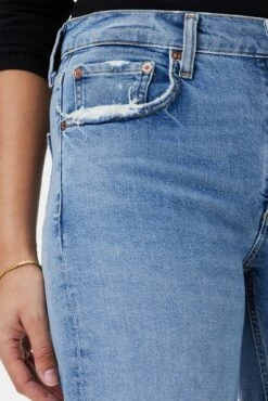 AGOLDE Kye Mid Rise Straight Crop Jean - Forseen -AMOUR VERT Sales 3RDPA6070 Kye Forseen 5 275c5b20 66f1 4ac8 8590 1dffda447b1c