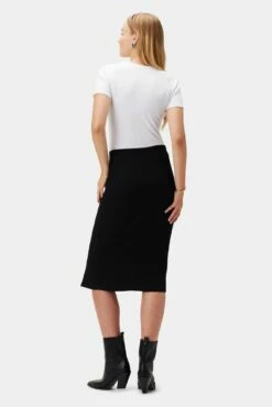 Gadot Paris Rib Skirt - Black 9 Gadot Paris Rib Skirt - Black -AMOUR VERT Sales 612 Gadot Novelty Black 3 01aa7a33 1c04 4a7a b129 ceae7736ac86