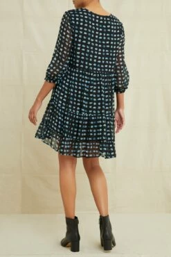 Anouk Nouveau Silk Dress - Squared Up Black -AMOUR VERT Sales 7544AnoukSquaredUpBlack 4334 web 5acd249b f4d3 4da4 ad20 d2aaa763200f