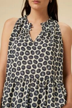 Dahlia Ecovero Blouse - Calico Navy -AMOUR VERT Sales 7905 Dahlia Calico Navy 4